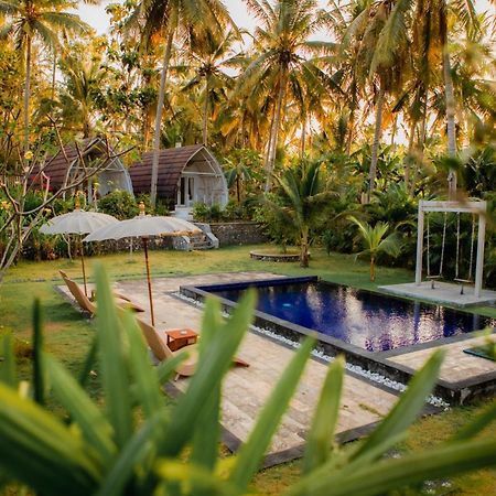 La Royale Nusa Penida Toyapakeh Buitenkant foto