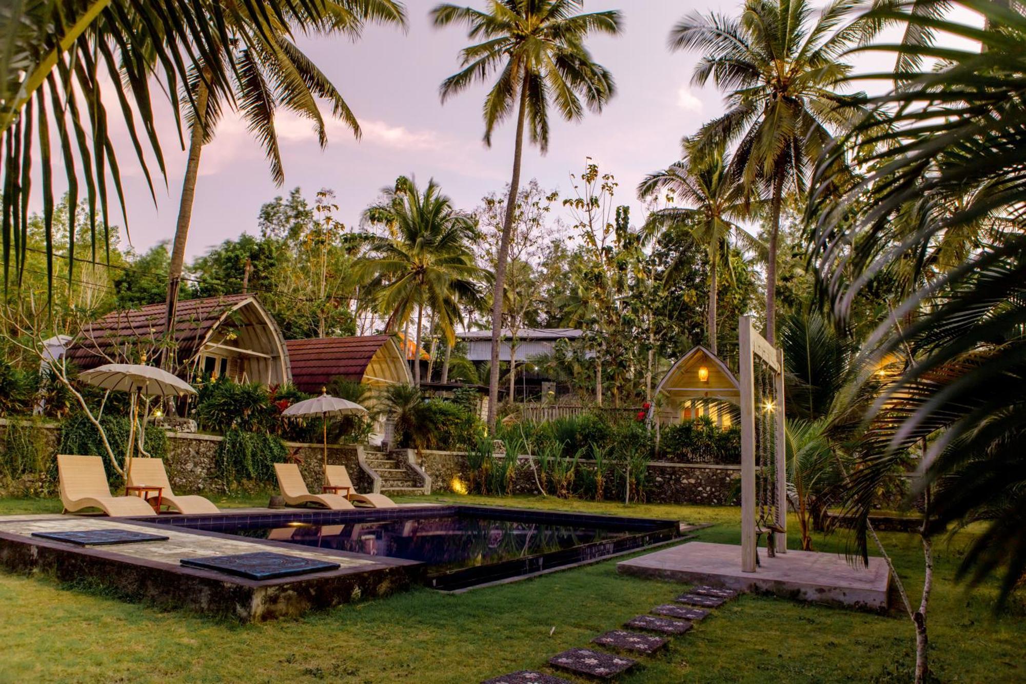 La Royale Nusa Penida Toyapakeh Buitenkant foto
