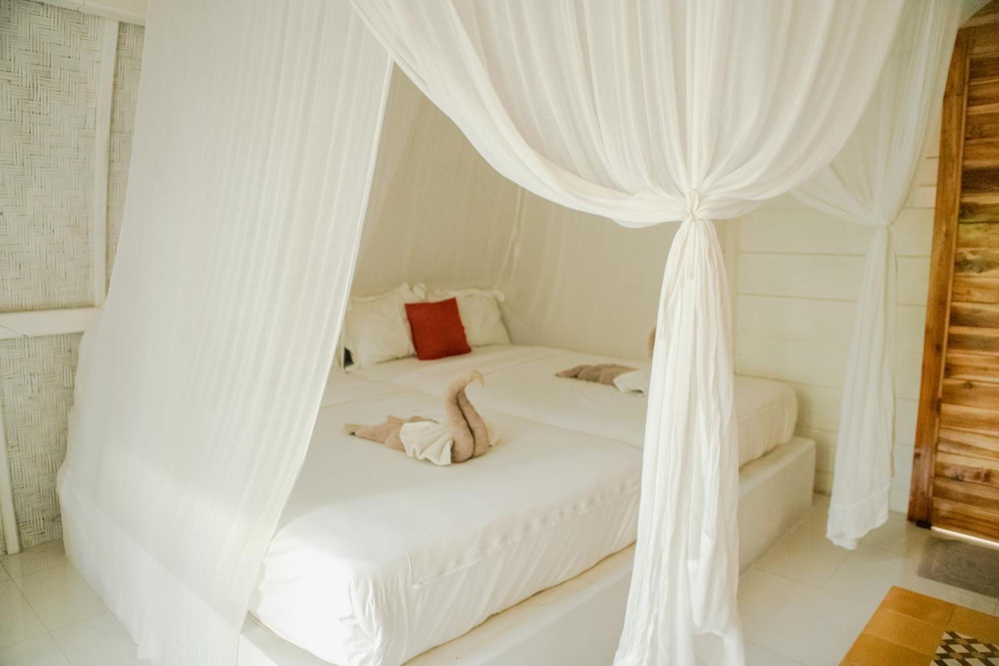 La Royale Nusa Penida Toyapakeh Buitenkant foto